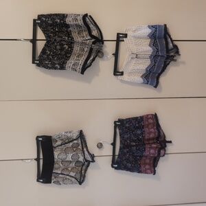 No Boundaries shorts set of 4 in different colors, size M (7-9)